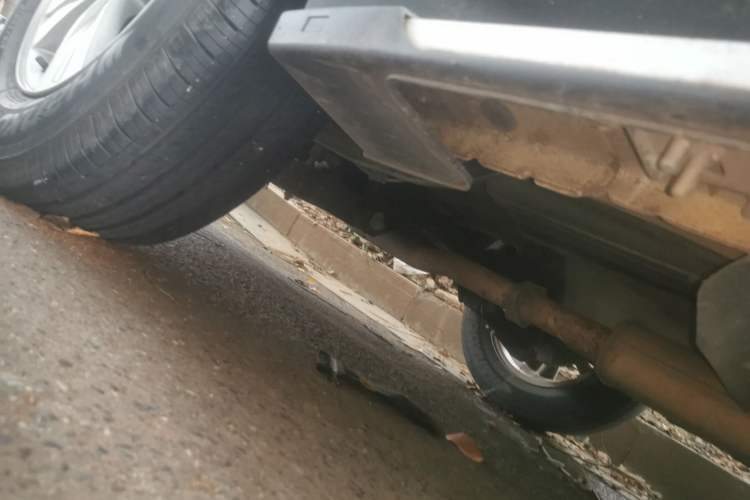 Used Kia Sportage R 2016 2.0L Manual Two-Wheel Drive GL Trim Chassis Front Right