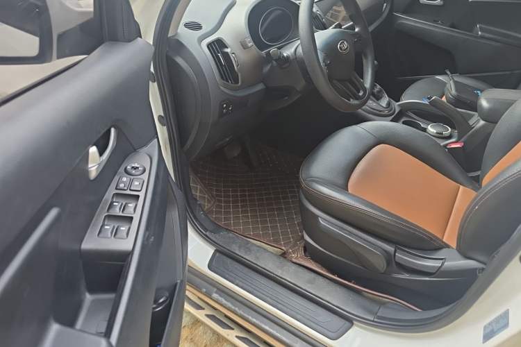 Used Kia Sportage R 2016 2.0L Automatic Two-Wheel Drive GL Driver Seat