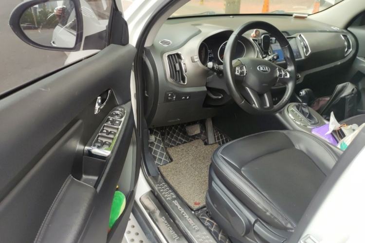 Used Kia Sportage R 2016 2.0L Automatic Two-Wheel Drive DLX Driver Seat