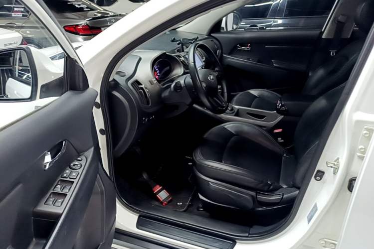 Used Kia Sportage R 2016 2.0L Automatic Two-Wheel Drive DLX Driver Seat