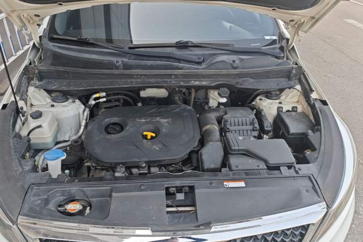 Used Kia Sportage R 2016 2.0L Automatic Two-Wheel Drive GL Engine Bay
