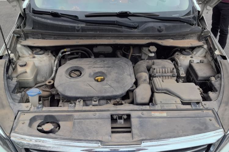 Used Kia Sportage R 2016 2.0L Automatic Two-Wheel Drive DLX Engine Bay
