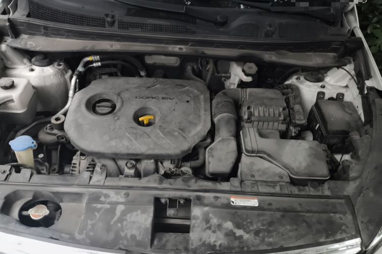 Used Kia Sportage R 2016 2.0L Automatic Two-Wheel Drive GL Engine Bay