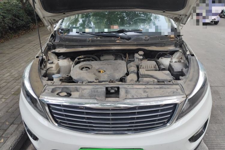 Used Kia Sportage R 2016 2.0L Manual Two-Wheel Drive GL Trim Engine Bay