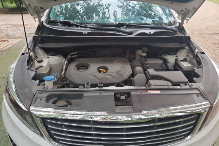 Used Kia Sportage R 2016 2.0L Automatic Two-Wheel Drive GLS Trim Engine Bay