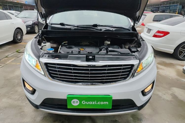 Used Kia Sportage R 2016 2.0L Automatic Two-Wheel Drive GLS Trim Engine Bay