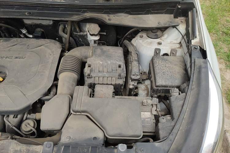 Used Kia Sportage R 2016 2.0L Automatic Two-Wheel Drive GL Engine Bay Left