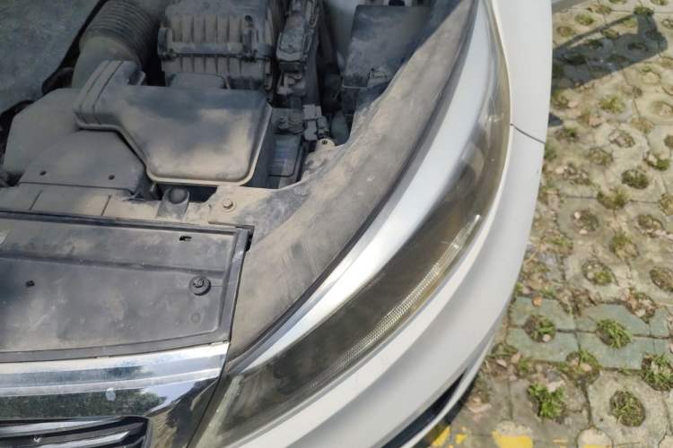 Used Kia Sportage R 2016 2.0L Automatic Two-Wheel Drive Premium Edition Engine Bay Left