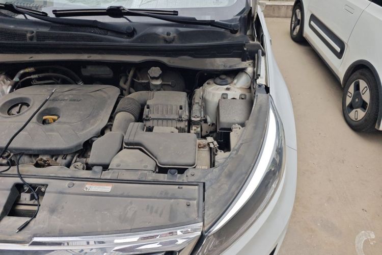Used Kia Sportage R 2016 2.0L Automatic Two-Wheel Drive DLX Engine Bay Left