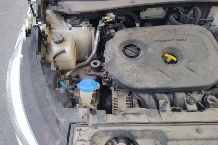Used Kia Sportage R 2016 2.0L Automatic Two-Wheel Drive GL Engine Bay Right