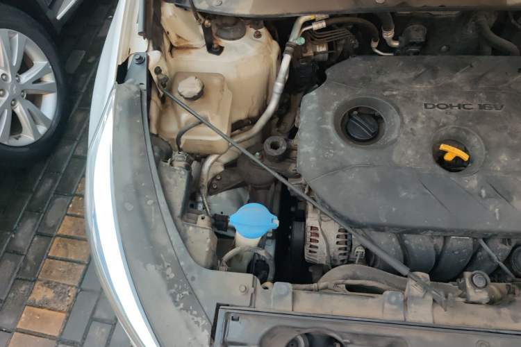 Used Kia Sportage R 2016 2.0L Automatic Two-Wheel Drive GL Engine Bay Right
