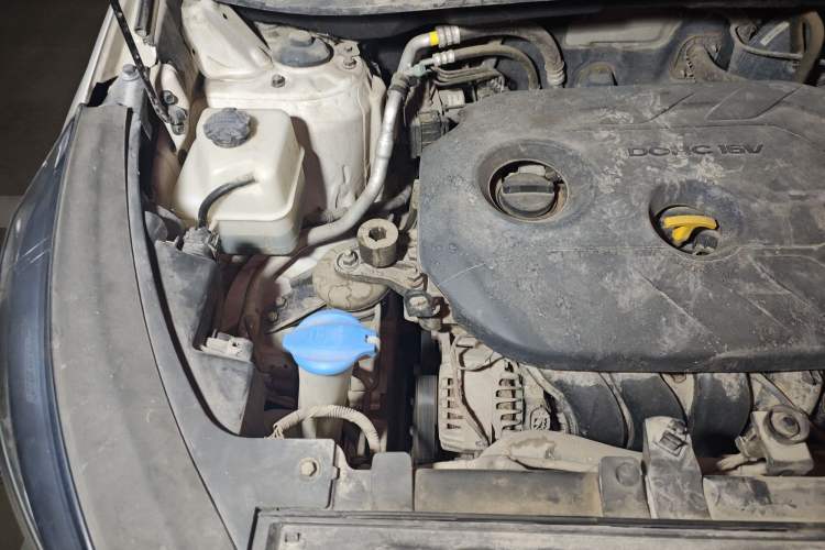 Used Kia Sportage R 2016 2.0L Automatic Two-Wheel Drive GL Engine Bay Right