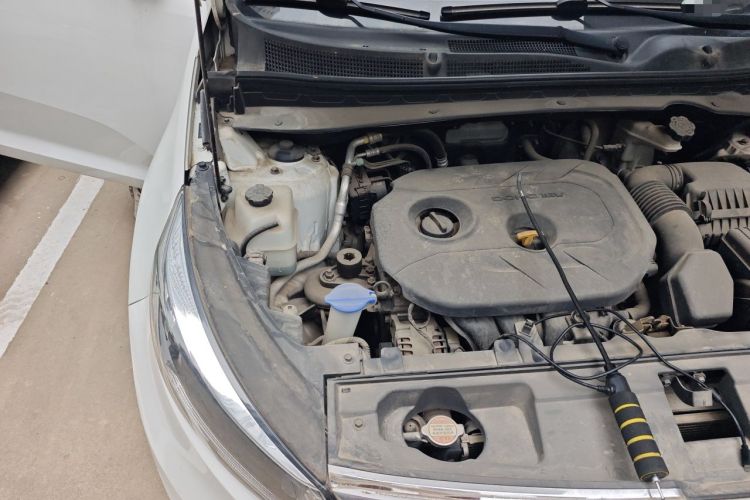Used Kia Sportage R 2016 2.0L Automatic Two-Wheel Drive DLX Engine Bay Right