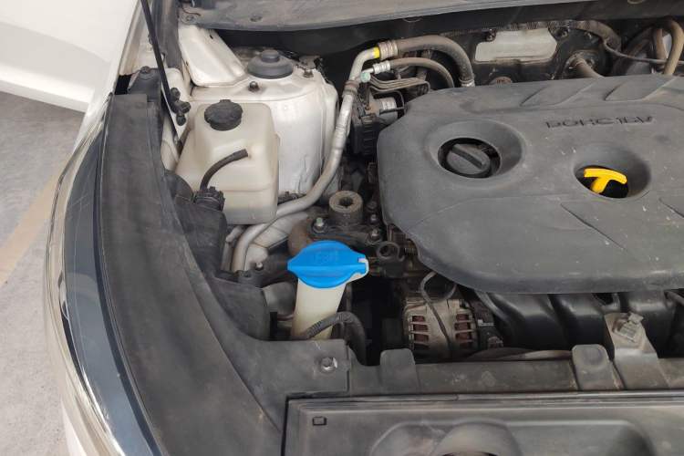 Used Kia Sportage R 2016 2.0L Automatic Two-Wheel Drive GL Engine Bay Right