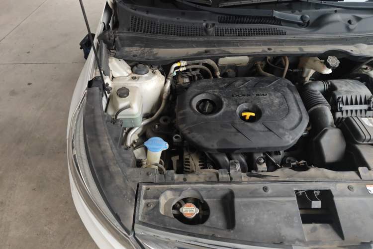 Used Kia Sportage R 2016 2.0L Automatic Two-Wheel Drive GL Engine Bay Right