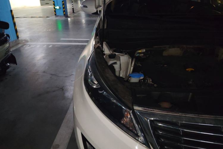 Used Kia Sportage R 2016 2.0L Automatic Two-Wheel Drive DLX Engine Bay Right