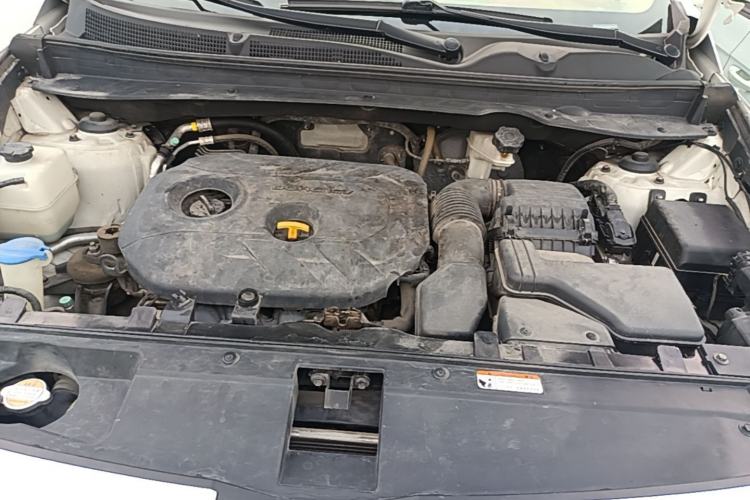 Used Kia Sportage R 2016 2.0L Automatic Two-Wheel Drive DLX Engine Bay