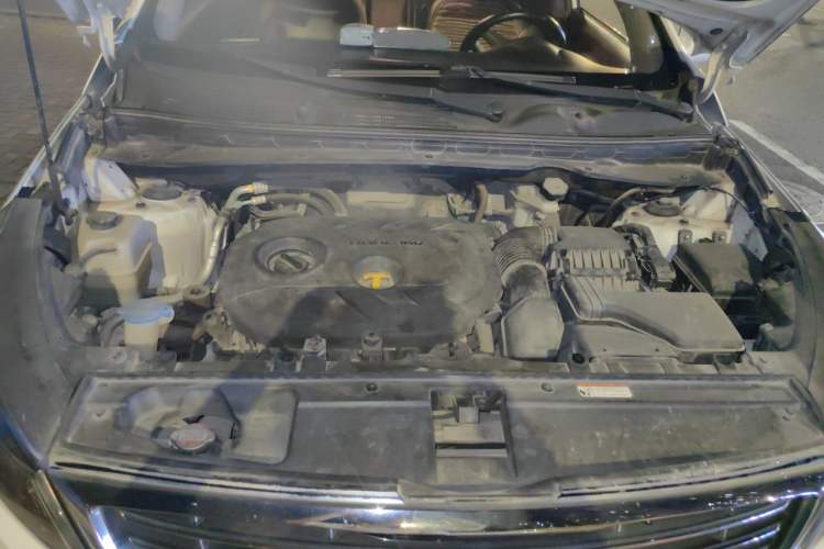 Used Kia Sportage R 2016 2.0L Automatic Two-Wheel Drive GLS Trim Engine Bay