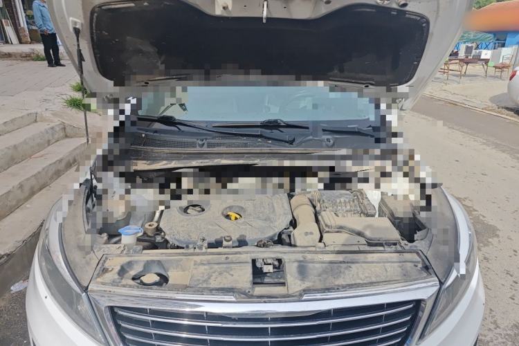 Used Kia Sportage R 2016 2.0L Automatic Two-Wheel Drive DLX Engine Bay
