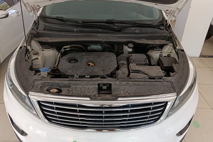 Used Kia Sportage R 2016 2.0L Automatic Two-Wheel Drive DLX Engine Bay