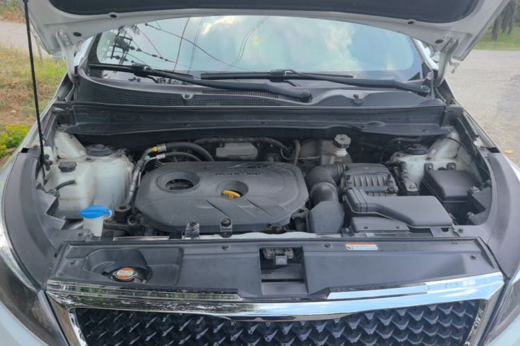 Used Kia Sportage R 2016 2.0L Automatic Two-Wheel Drive GL Engine Bay