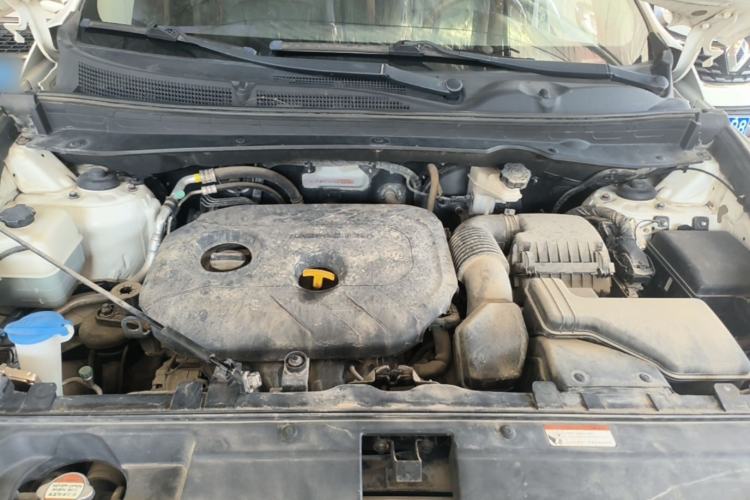 Used Kia Sportage R 2016 2.0L Automatic Two-Wheel Drive GL Engine Bay