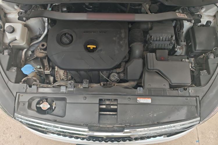 Used Kia Sportage R 2016 2.0L Manual Two-Wheel Drive GL Trim Engine Bay