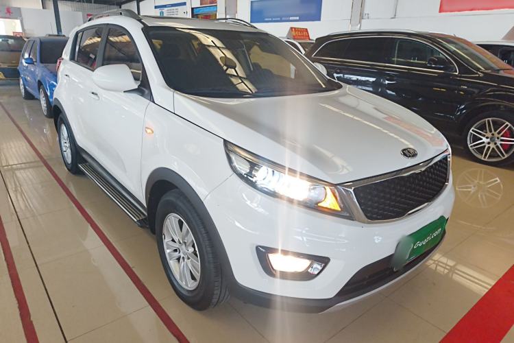 Used Kia Sportage R 2016 2.0L Automatic Two-Wheel Drive GL Exterior 1