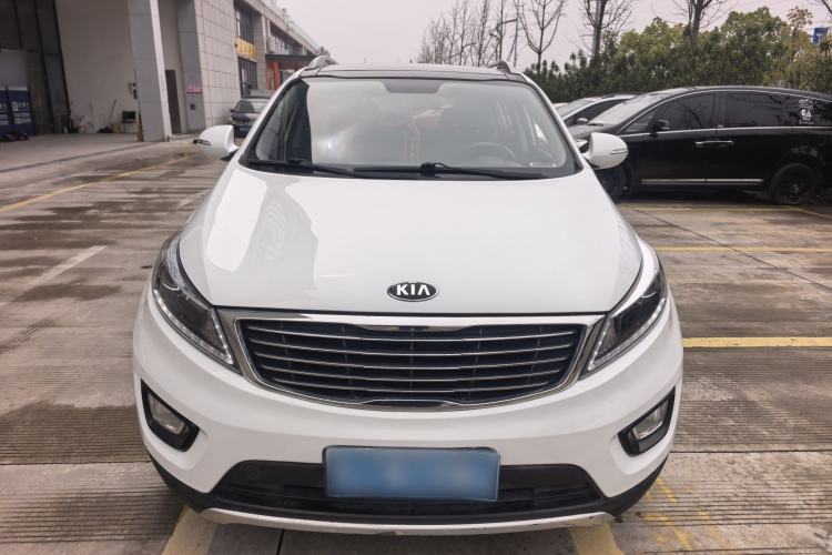Used Kia Sportage R 2016 2.0L Automatic Two-Wheel Drive DLX Exterior 1
