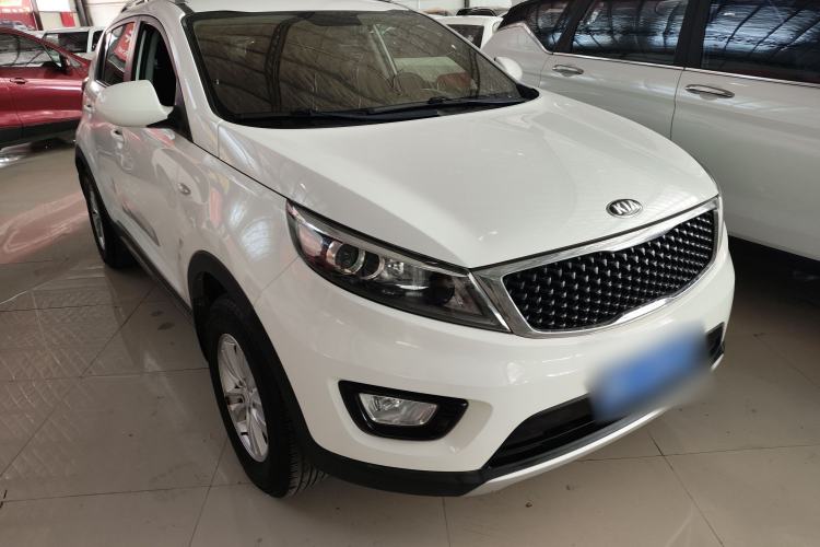 Used Kia Sportage R 2016 2.0L Manual Two-Wheel Drive GL Trim Exterior 2