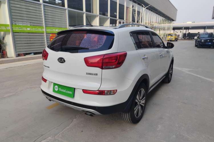 Used Kia Sportage R 2016 2.0L Automatic Two-Wheel Drive DLX Exterior 3