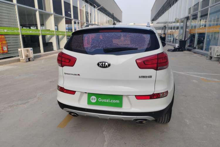 Used Kia Sportage R 2016 2.0L Automatic Two-Wheel Drive DLX Exterior 4