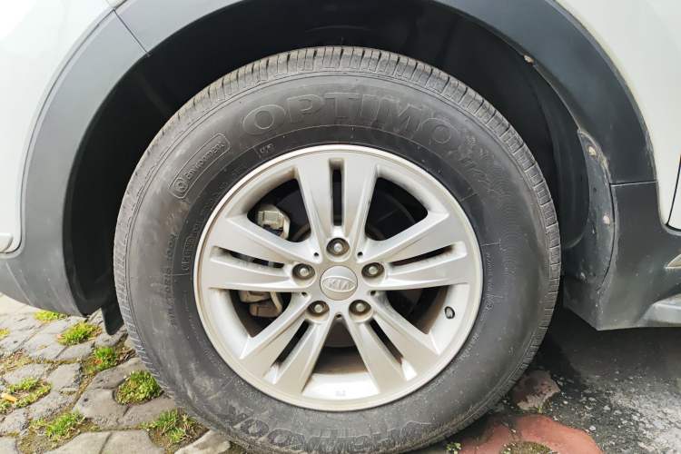 Used Kia Sportage R 2016 2.0L Automatic Two-Wheel Drive GL Exterior 4