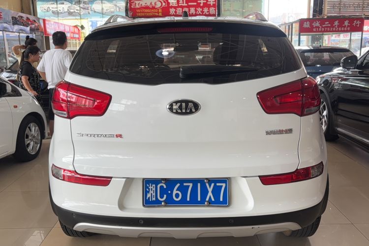 Used Kia Sportage R 2016 2.0L Automatic Two-Wheel Drive GL Exterior 6