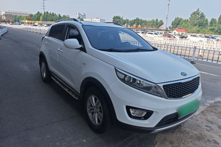 Used Kia Sportage R 2016 2.0L Automatic Two-Wheel Drive GL Front Right 45 Deg