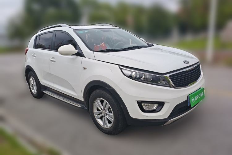 Used Kia Sportage R 2016 2.0L Automatic Two-Wheel Drive GL Front Right 45 Deg