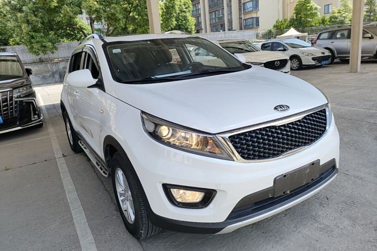 Used Kia Sportage R 2016 2.0L Automatic Two-Wheel Drive GL Front Right 45 Deg