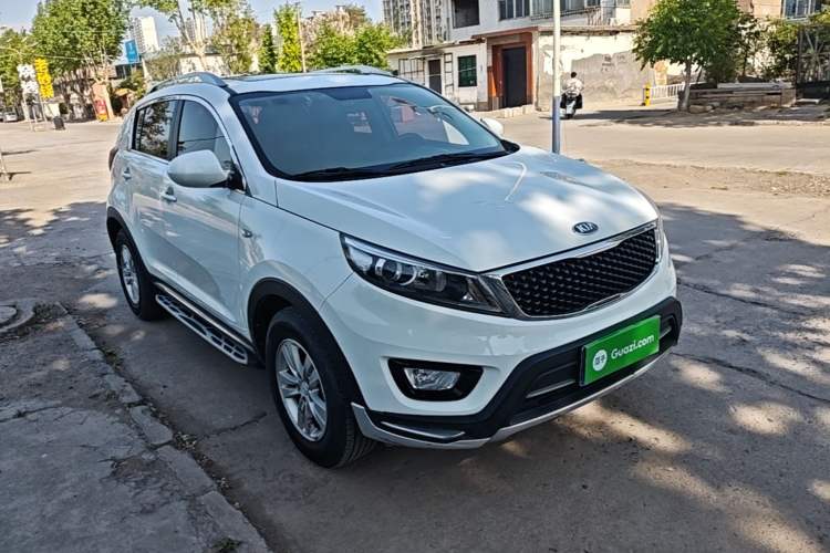 Used Kia Sportage R 2016 2.0L Automatic Two-Wheel Drive GL Front Right 45 Deg