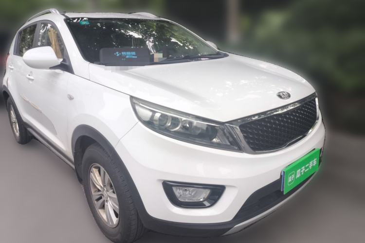 Used Kia Sportage R 2016 2.0L Automatic Two-Wheel Drive GL Front Right 45 Deg