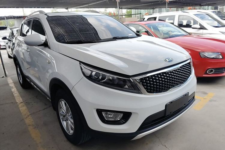 Used Kia Sportage R 2016 2.0L Automatic Two-Wheel Drive GL Front Right 45 Deg