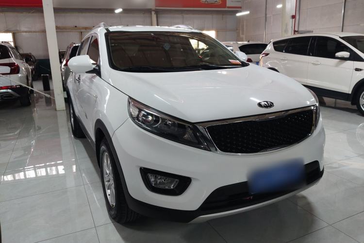 Used Kia Sportage R 2016 2.0L Automatic Two-Wheel Drive GL Front Right 45 Deg