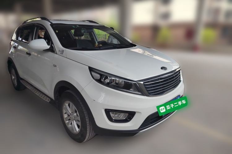 Used Kia Sportage R 2016 2.0L Automatic Two-Wheel Drive GL Front Right 45 Deg