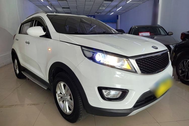 Used Kia Sportage R 2016 2.0L Automatic Two-Wheel Drive GL Front Right 45 Deg