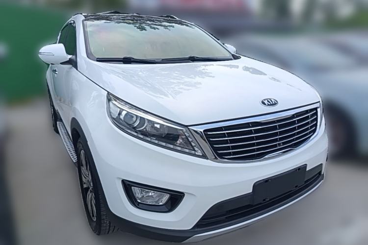 Used Kia Sportage R 2016 2.0L Automatic Two-Wheel Drive DLX Front Right 45 Deg