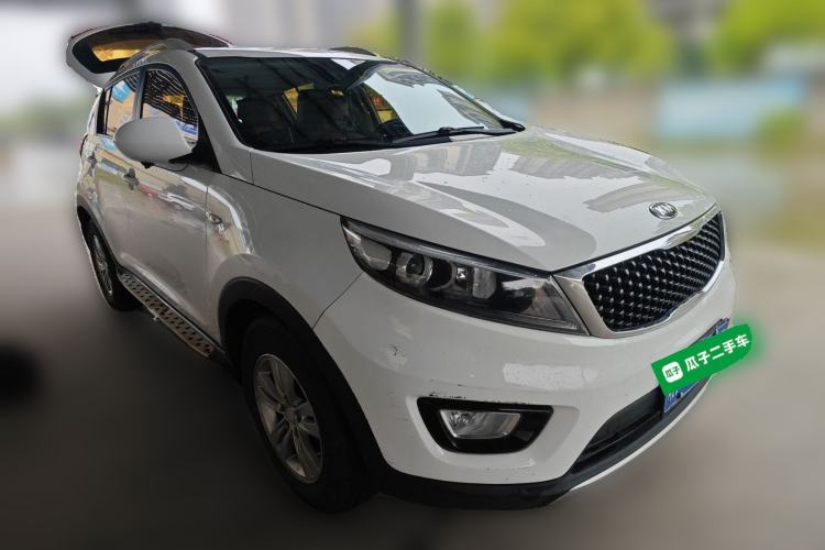 Used Kia Sportage R 2016 2.0L Automatic Two-Wheel Drive GL Front Right 45 Deg