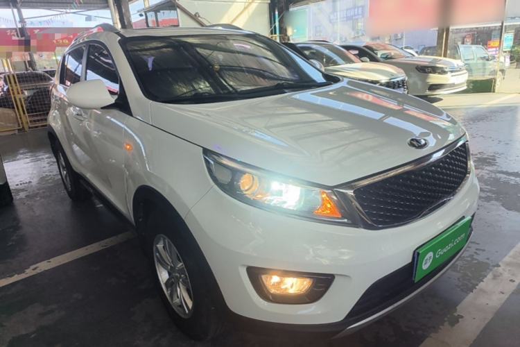 Used Kia Sportage R 2016 2.0L Automatic Two-Wheel Drive GL Front Right 45 Deg