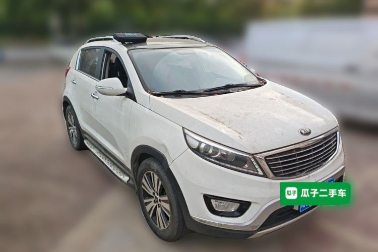Used Kia Sportage R 2016 2.0L Automatic Two-Wheel Drive DLX Front Right 45 Deg