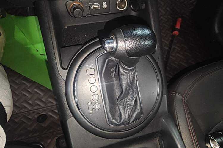 Used Kia Sportage R 2016 2.0L Automatic Two-Wheel Drive GL Gear Lever