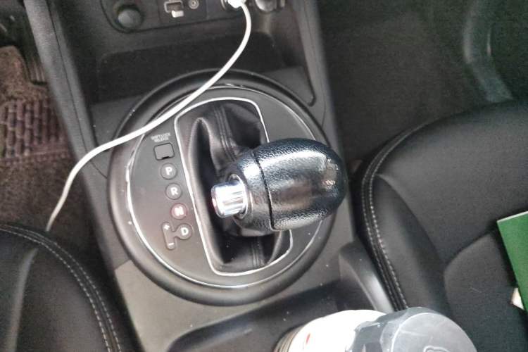 Used Kia Sportage R 2016 2.0L Automatic Two-Wheel Drive GL Gear Lever