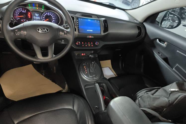 Used Kia Sportage R 2016 2.0L Automatic Two-Wheel Drive GL Gear Lever